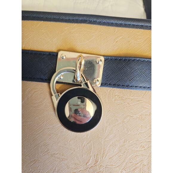 Dehite White Bible Storage Organizer Tote Bag Colorblock Pattern & Gold Charm - Picture 12 of 12